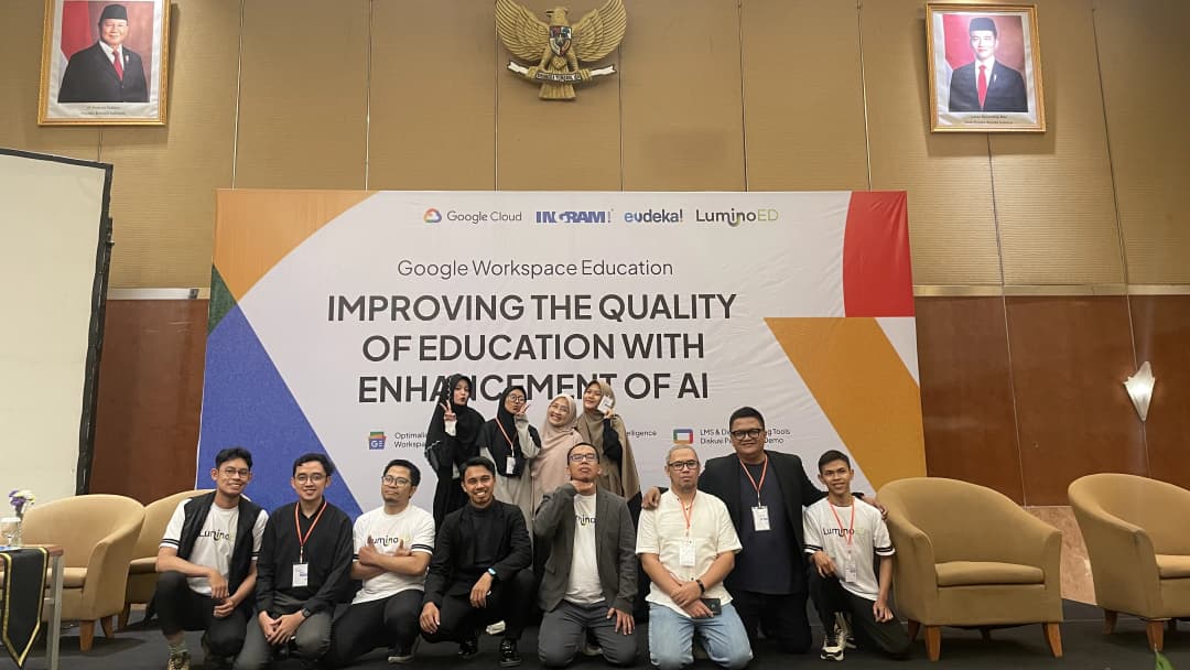 Contact Illustration